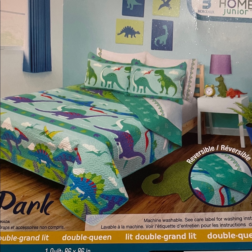 Dinosaur Park Reversible Bedding Set - Green and Blue